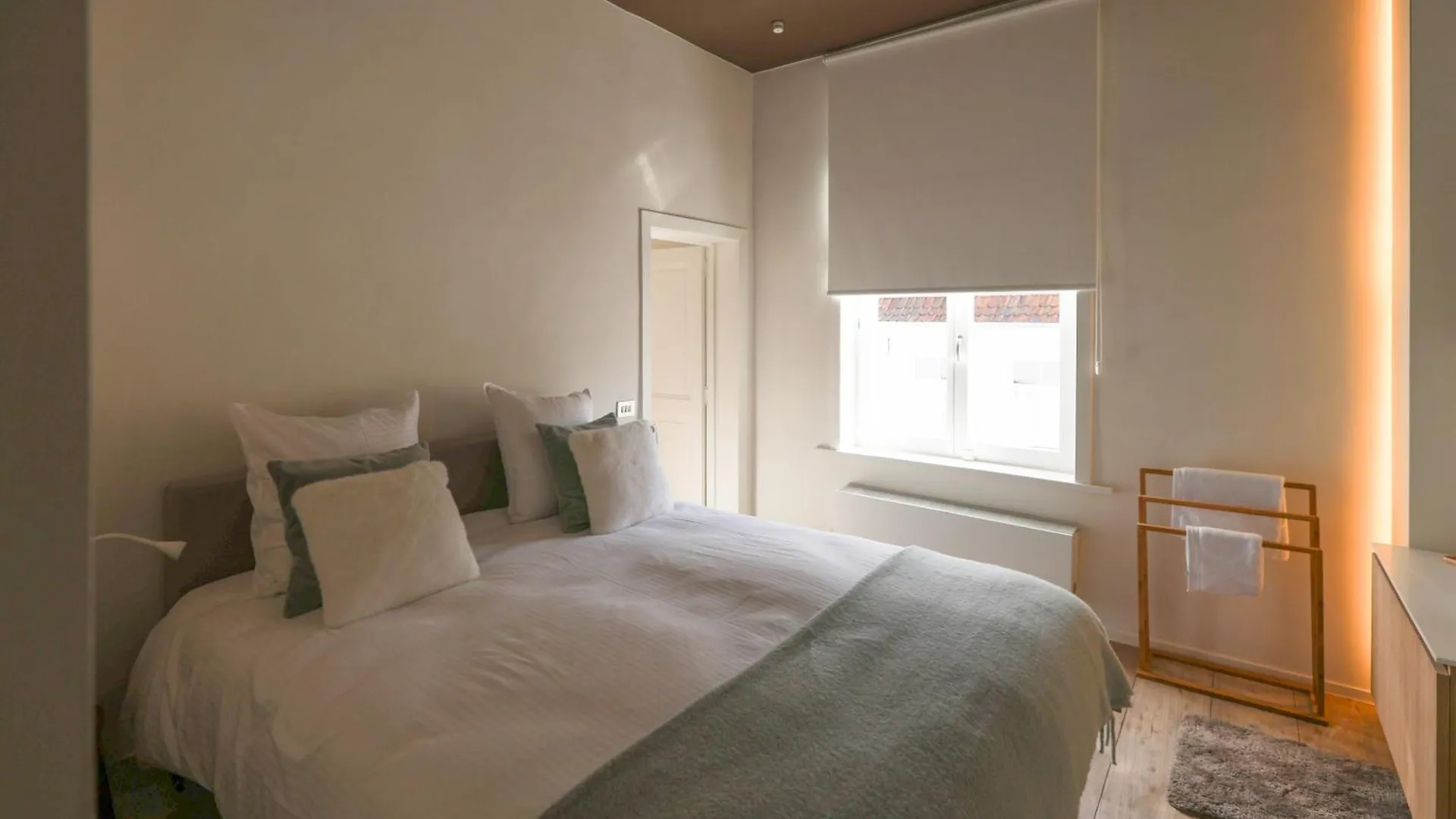 Residence9Bruges Guest house